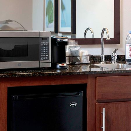 Hyatt Place Detroit/Livonia Εξωτερικό φωτογραφία
